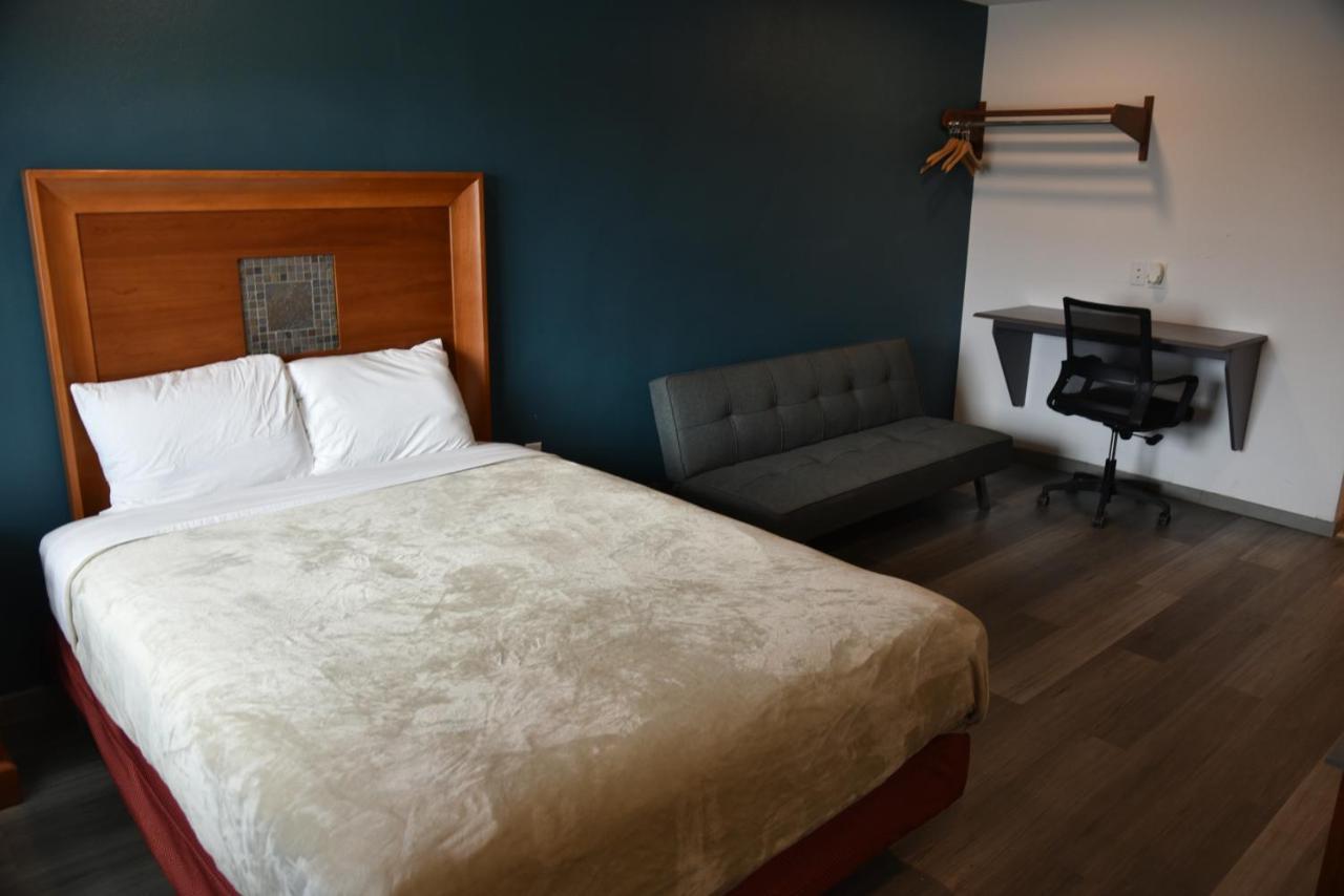 Town Place Studio Apartment Snyder ภายนอก รูปภาพ